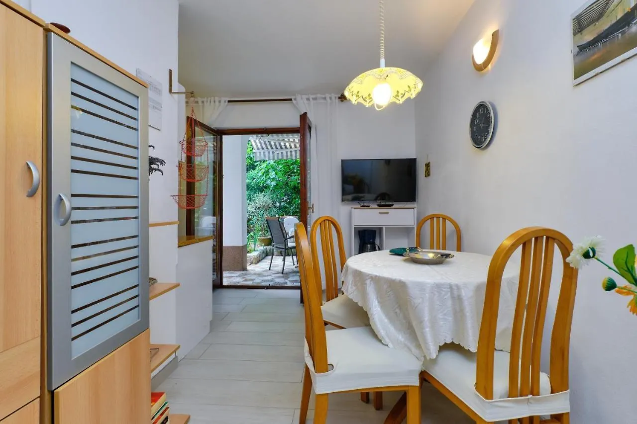 Apartments Marija Mali Losinj 0*,